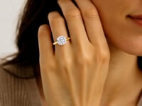 3 Carat Round Lab Grown IGI G/VS1 Diamond Solitaire Ring in 14K Yellow Gold